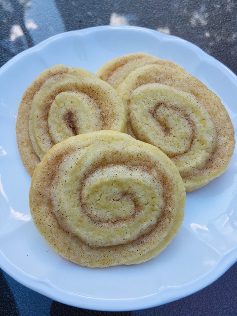 Buttery Cinnamon Roll Cookies