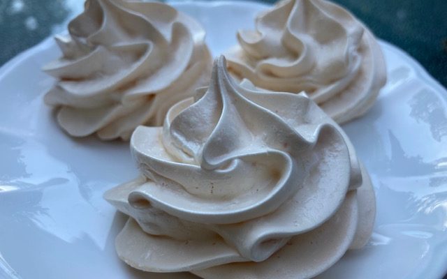 Easy Meringues